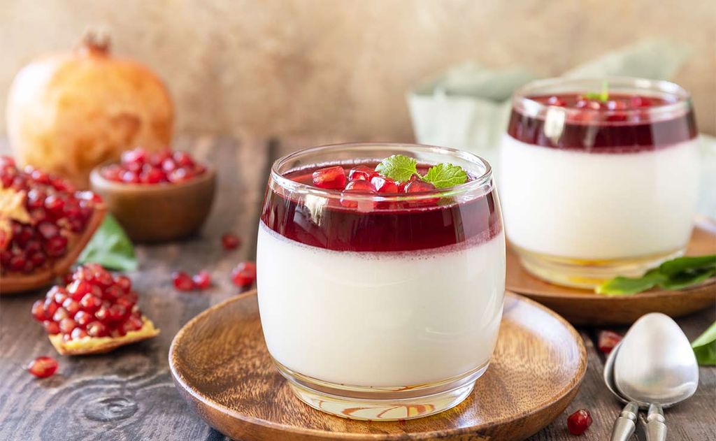 'Panna cotta' con gelatina de granada