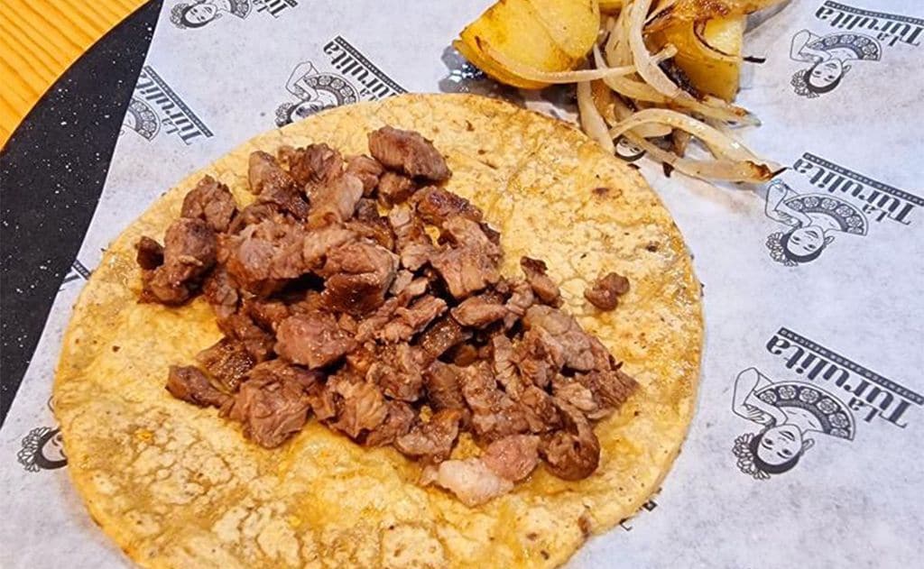 Tacos de bistec