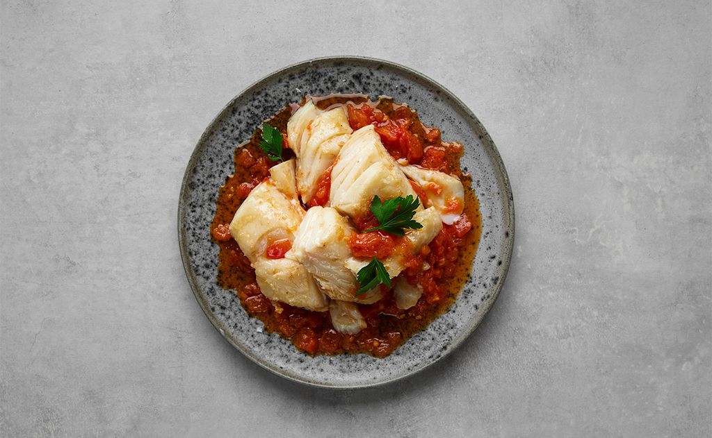 Bacalao con salsa de tomate