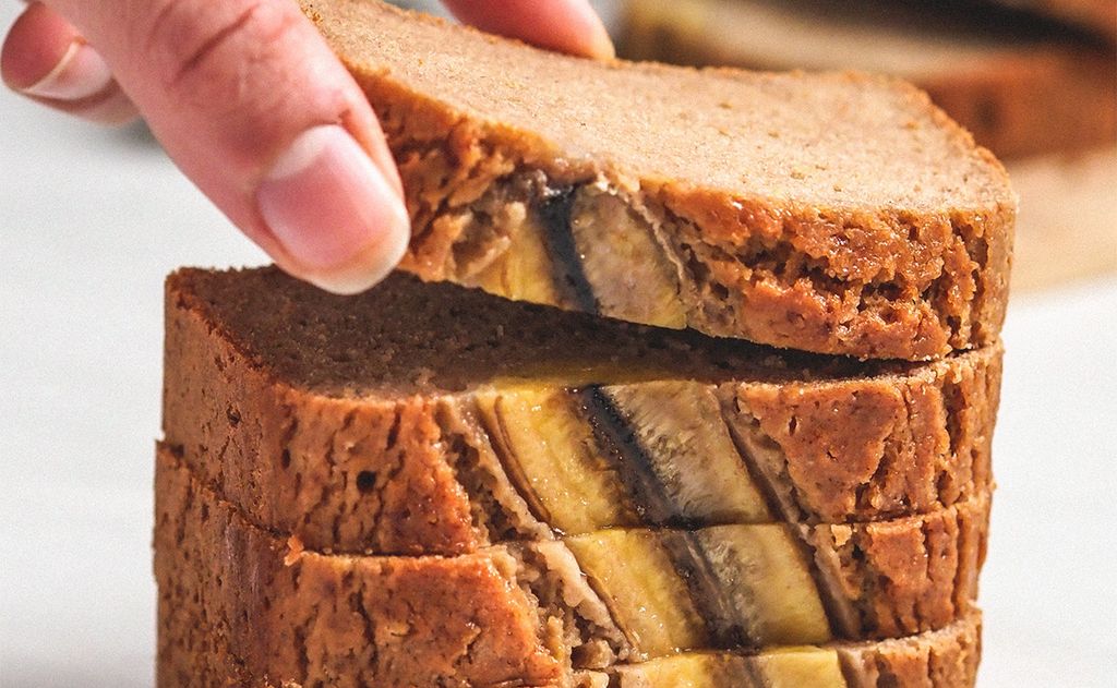 'Banana bread' con dátiles