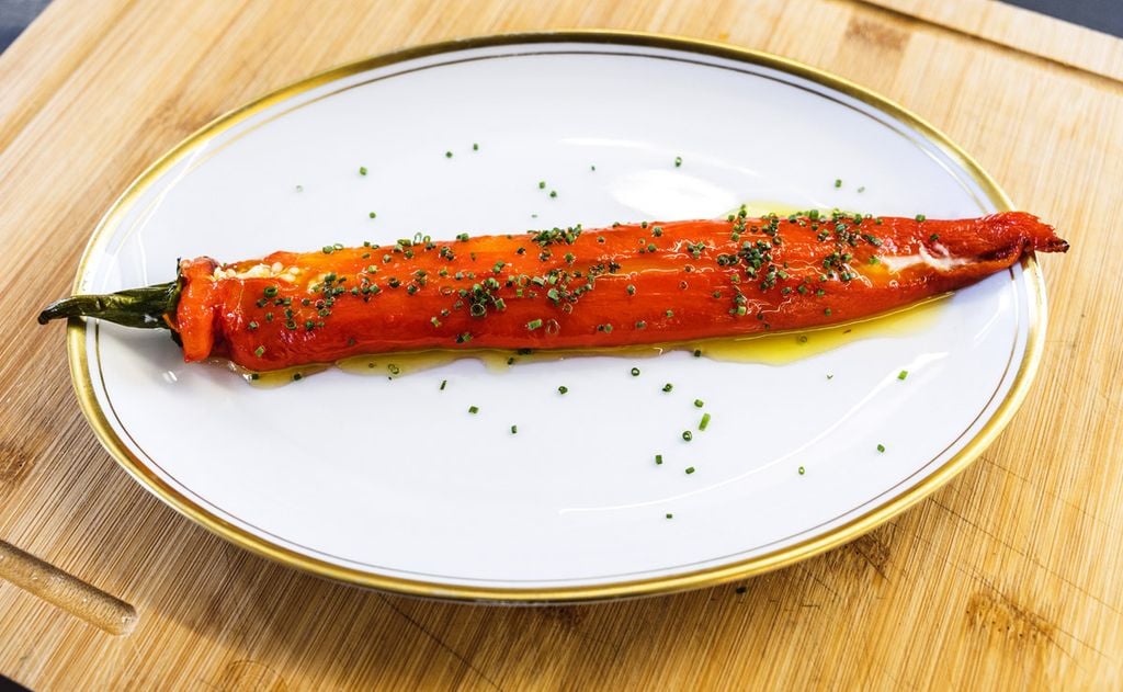 Pimientos rojos rellenos de bacalao