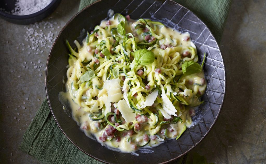 Espaguetis de calabacín a la carbonara