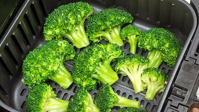 Verduras con ‘airfryer’: tres ideas saludables, fáciles y muy ricas