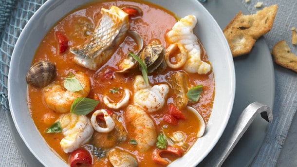 Cacciucco: sabrosa sopa de pescado 'a la italiana'