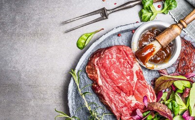 Cómo marinar carnes y cuatro ideas para realzar el sabor de tus platos