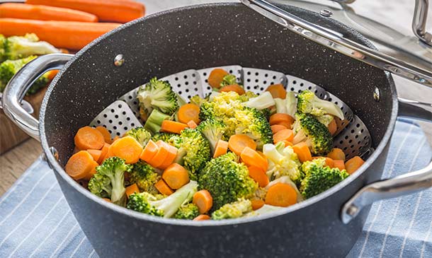 Cocina al vapor: recetas, trucos y consejos de la técnica más saludable