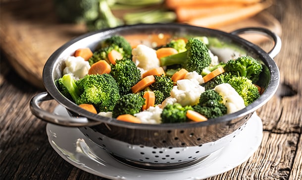 Cómo cocinar el brócoli y algunas recetas saludables para disfrutarlo a tope