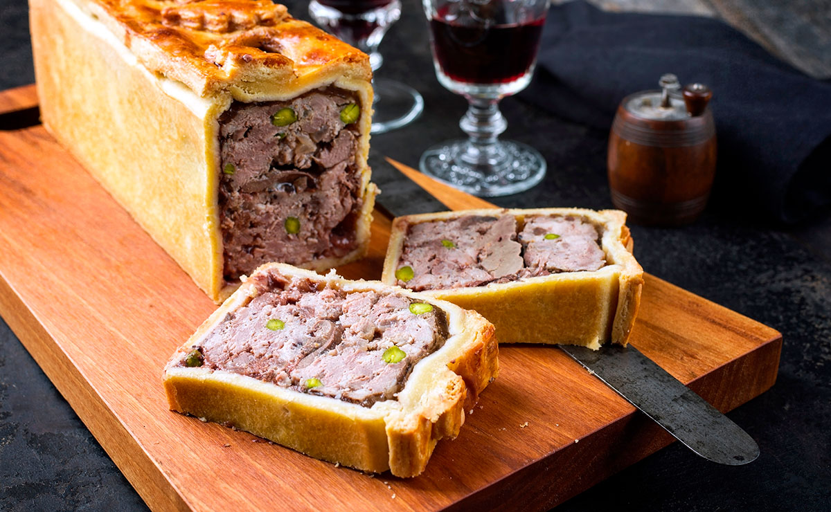 ¿Quieres aprender a preparar pâté en croûte? Tenemos la receta de un chef con estrella Michelin