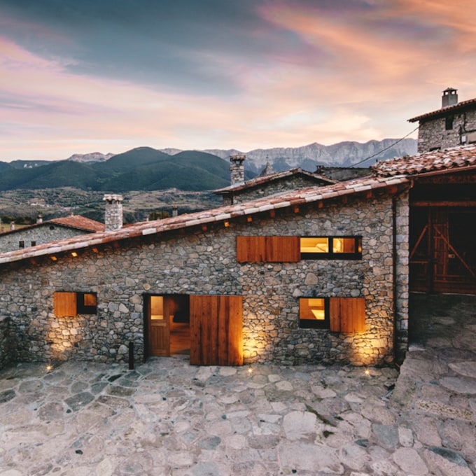 Fusión de estilos: diseño rural y contemporáneo en una casa ubicada en la comarca de la Cerdanya