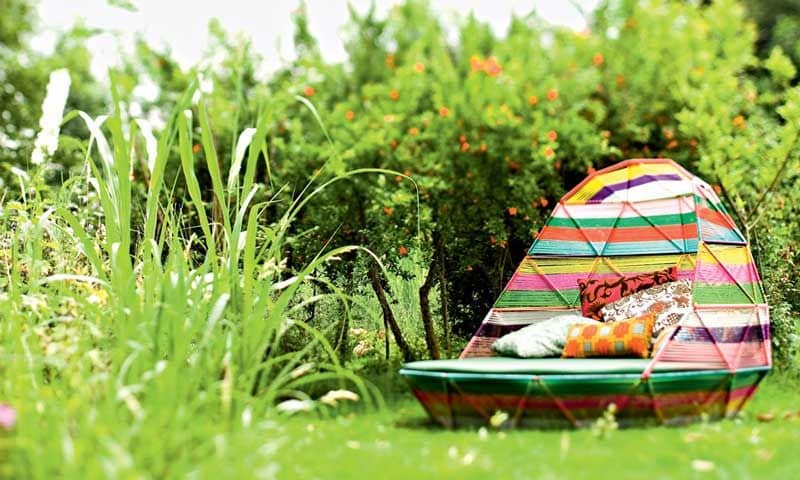 El verano 'saca' los colores al exterior