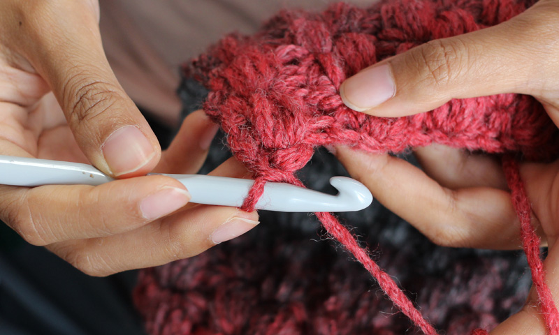 ¡Atrévete con los elementos decorativos de crochet, tricot y punto!