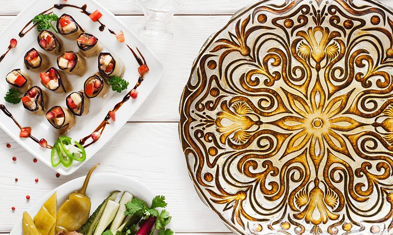 Mandalas en platos decorativos: un 'plus' de distinción para tu hogar