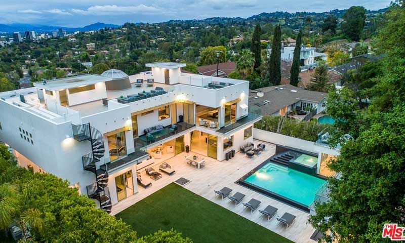 Casas De Famosos Se Vende La Casa Donde Se Rodo La Fiesta De La La Land Quieres Verla Foto 1