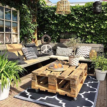 Ideas para decorar tu jardín, patio o terraza con palets - Foto 1