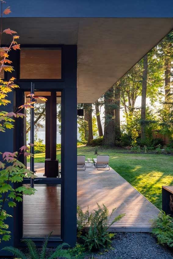 Una casa de campo en mitad del bosque - Foto