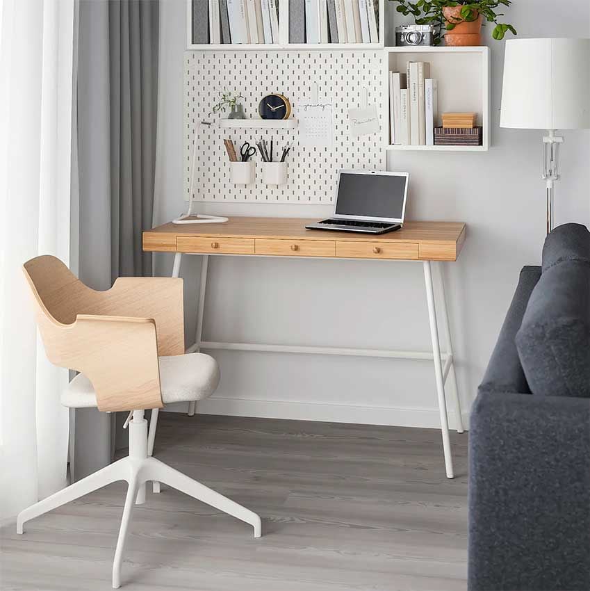 ¿Trabajas en casa? Estas mesas de escritorio te van a enamorar Foto 1