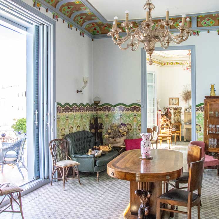 Descubre cómo es por dentro Casa Serinyana, una joya del modernismo en la Costa Brava