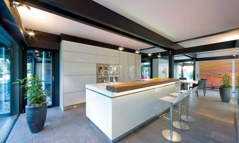 Casas de famosos: La mansión de Antonio Banderas en Inglaterra es