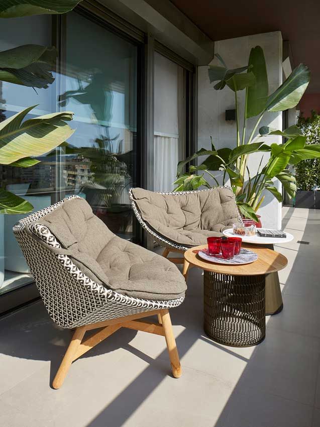 Decoración de interiores: Un ático con terraza y un estilo elegante