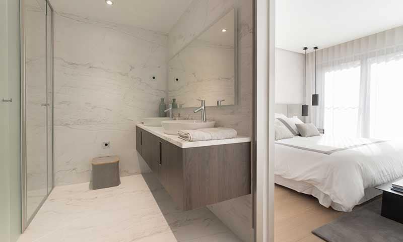 Un piso con jardín XL para vivir en la ciudad (casi) como si estuvieras