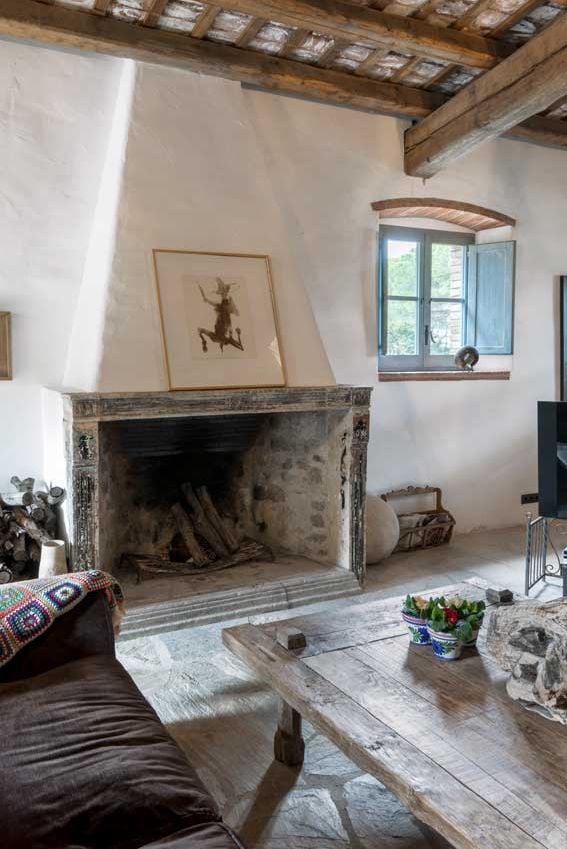 Decoracion De Interiores Una Casa De Campo De Piedra Rustica Y Estilo Vintage Con Mucho Encanto Foto 1