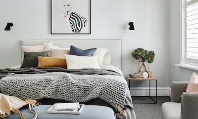 Dale un toque de estilo a tu dormitorio con láminas decorativas