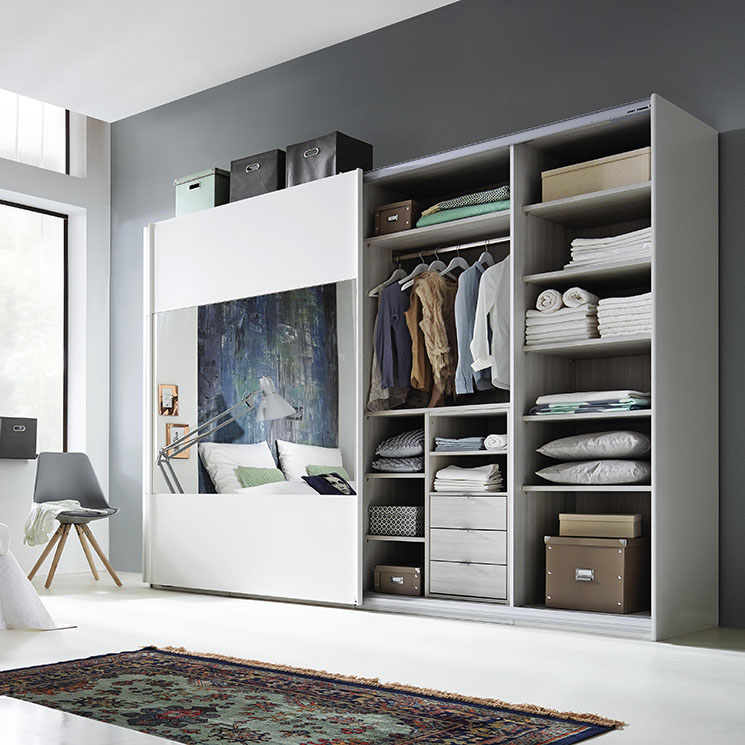 Cómo diseñar el interior de tu armario para que sea práctico y esté siempre ordenado