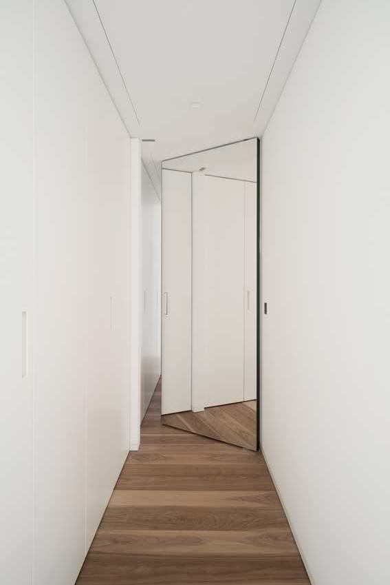 Decoración dormitorios: Cómo decorar una habitación sin ventana - Foto 1