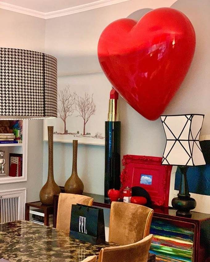 Fiona Ferrer nos muestra una casa sofisticada y con mucho arte - Foto 8