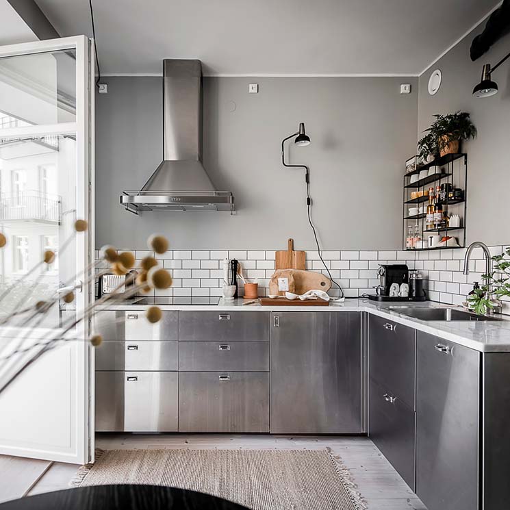 Cocinas sin muebles altos: ¿cómo organizarlas y decorarlas? - Foto 1