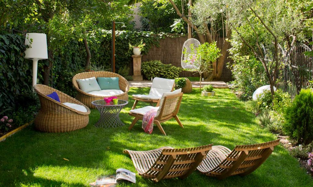 Ideas de decoración para crear un exterior muy relajante para el día y
