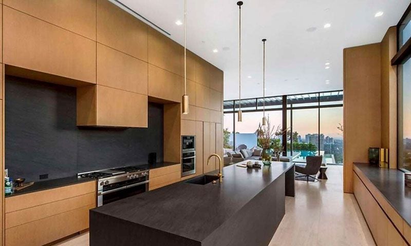 Así es la 'ultramoderna' mansión de Ariana Grande - Foto 3