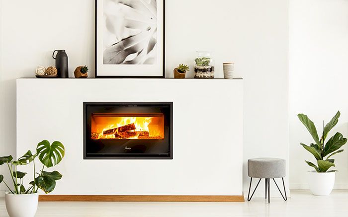 Así puedes poner a punto tu chimenea para cuando llegue el frío