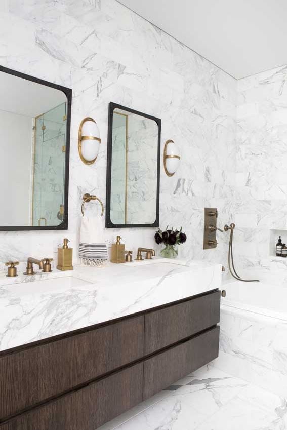 10 baños sorprendentes con decoración en dorado - Foto 7
