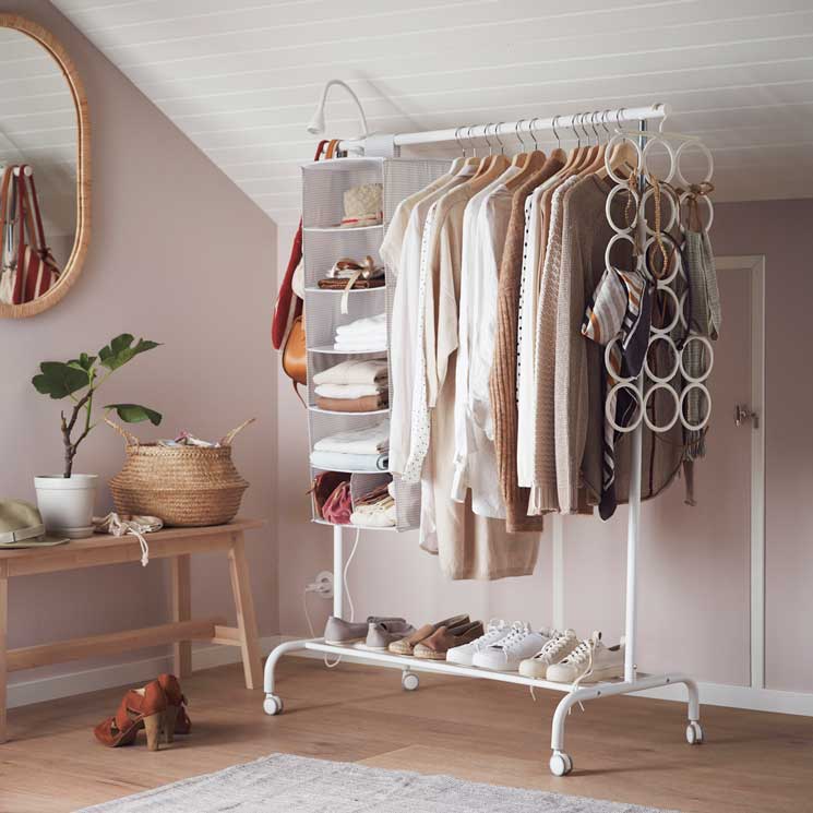 Cómo organizar un armario abierto para que sea estético y funcional