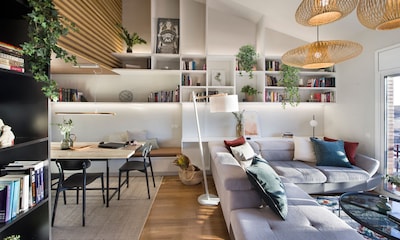 Este piso de pocos metros en Barcelona optimiza el espacio con muy buenas ideas