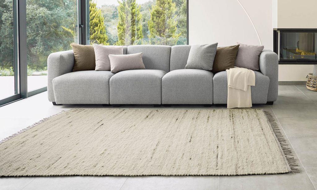 Renueva y da un plus de calidez a tu salón con estas alfombras de tendencia