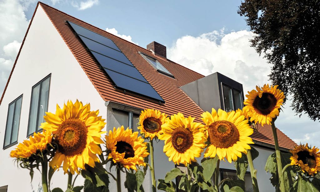 ¿Qué es la energía solar térmica y qué usos tiene en viviendas?