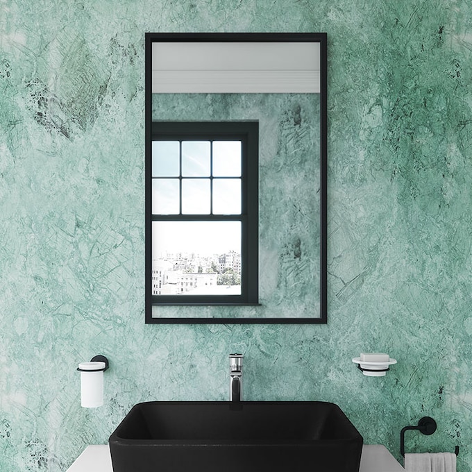Un baño sin azulejos es posible: ideas para revestir las paredes con otros materiales