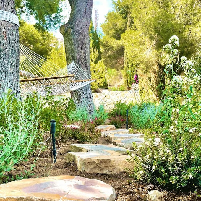 Así puedes lograr un jardín más 'tech', según los paisajistas
