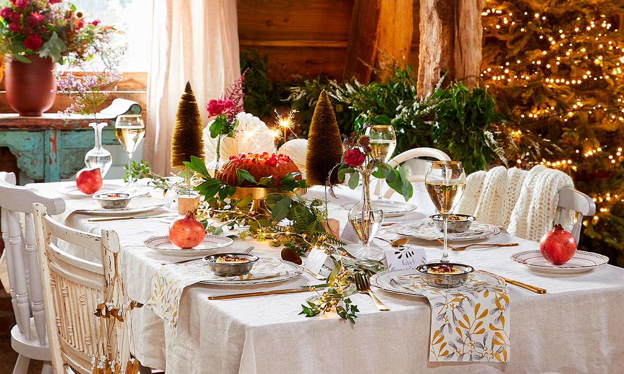 Alejandra Balbás, experta en feng shui, te cuenta cómo decorar una mesa bien avenida en Navidad