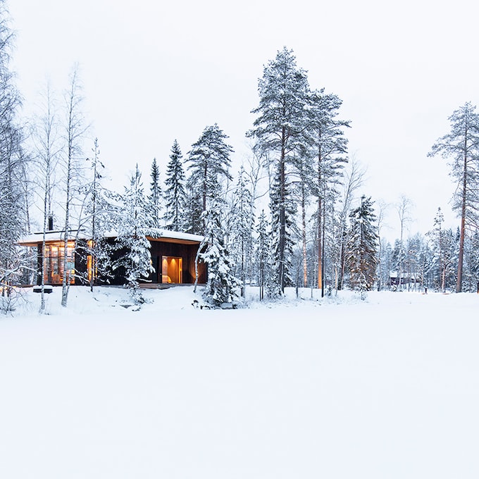 La casa de la nieve: un refugio de vacaciones perdido en una remota isla en Finlandia