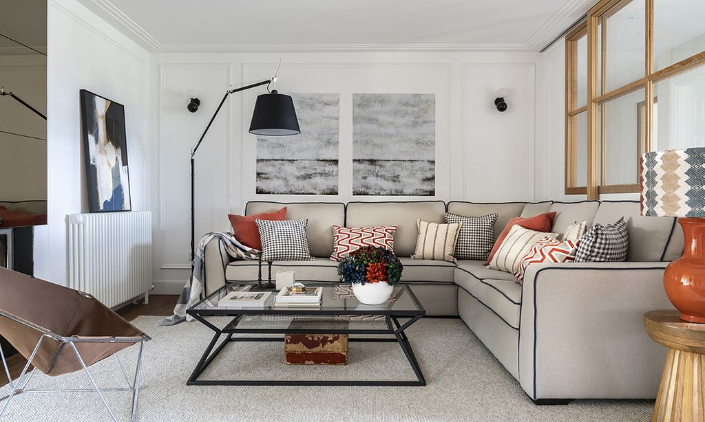 Por qué lo que necesita tu salón es un sofá rinconera