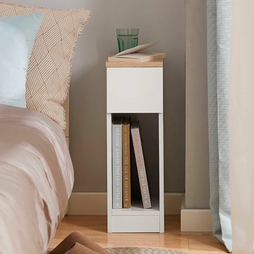 Si tu dormitorio es pequeño, necesitas unas mesillas tan ideales como éstas