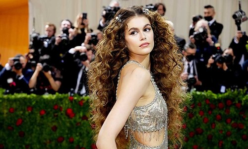 De Victoria Beckham a Kaia Gerber: los 15 'beauty looks' más impactantes de la historia de la Gala Met
