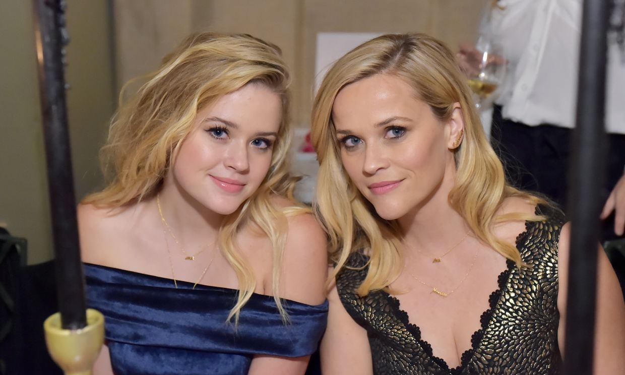 Reese Witherspoon and Ava Phillippe 