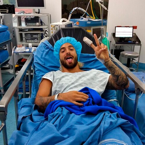 La foto de Maluma desde el hospital que conmocionó a sus fans