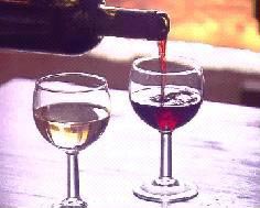 Dos copas de vino al día disminuyen el riesgo de úlceras estomacales