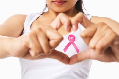 Frente al cáncer de mama, ¡no bajes la guardia!