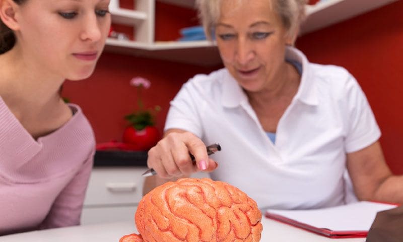 El ictus, principal causa de mortalidad entre las mujeres por delante del cáncer